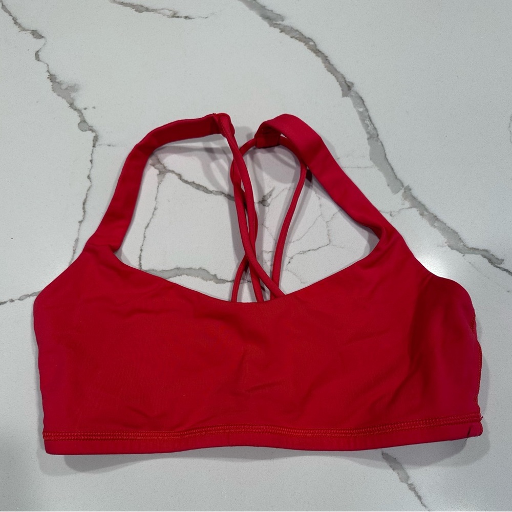 Lululemon sports bra, size 4 (no pads)